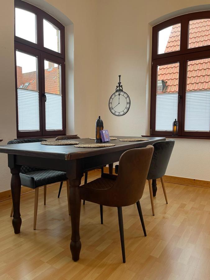 Charmante Ferienwohnung Mit Terrasse Im Herzen Von Norden Kültér fotó