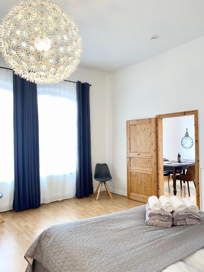 Charmante Ferienwohnung Mit Terrasse Im Herzen Von Norden Kültér fotó