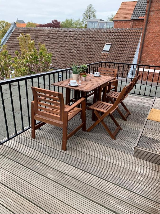 Charmante Ferienwohnung Mit Terrasse Im Herzen Von Norden Kültér fotó